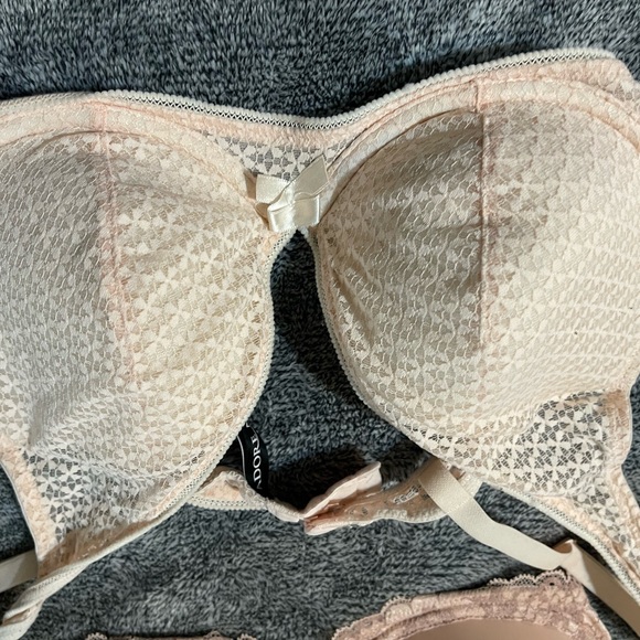 Women's bras, set of 3, Adore Me company. All 3 size 36D. 2 never worn. - Picture 7 of 7